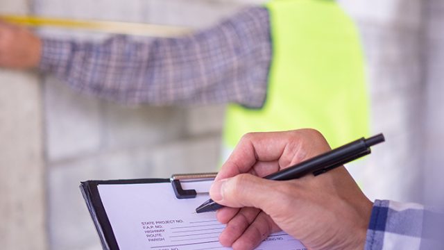 Contractes d’Obra, Subministrament, Subcontractació i Contractes Clau en Mà